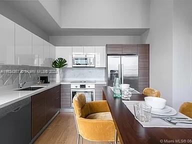 1010 SW 2nd Ave 504