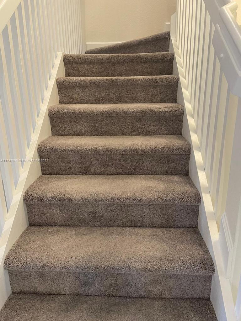 AQUABELLA NORTH REPLAT - Residential Lease