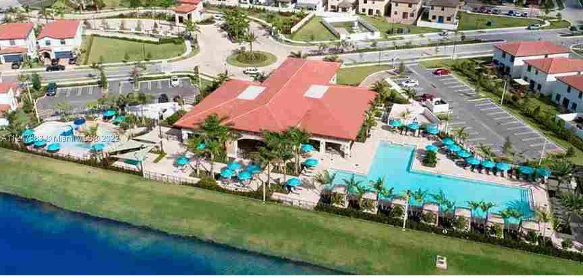 AQUABELLA NORTH REPLAT - Residential Lease
