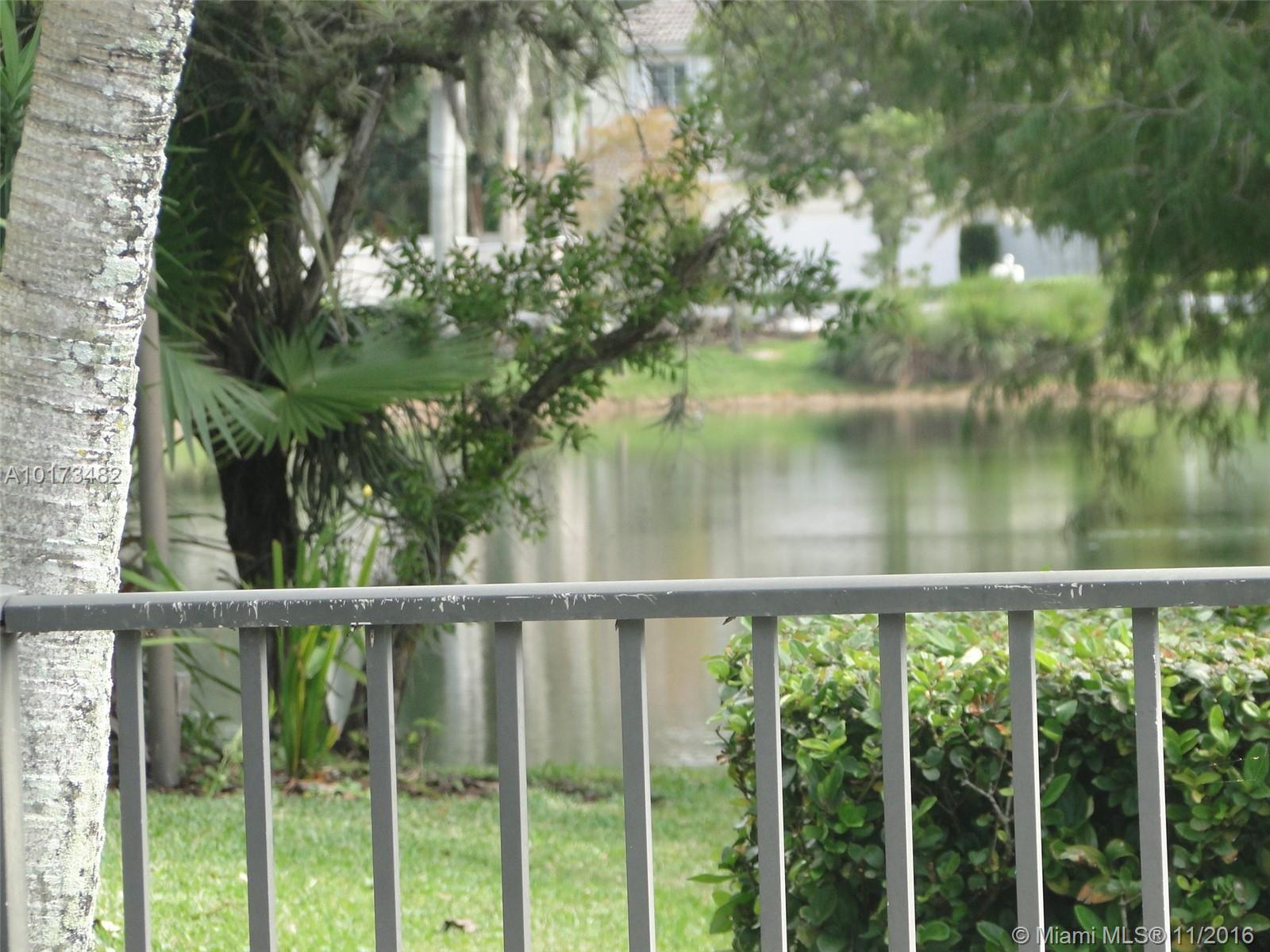 Sawgrass Village 157-25 B - Residential