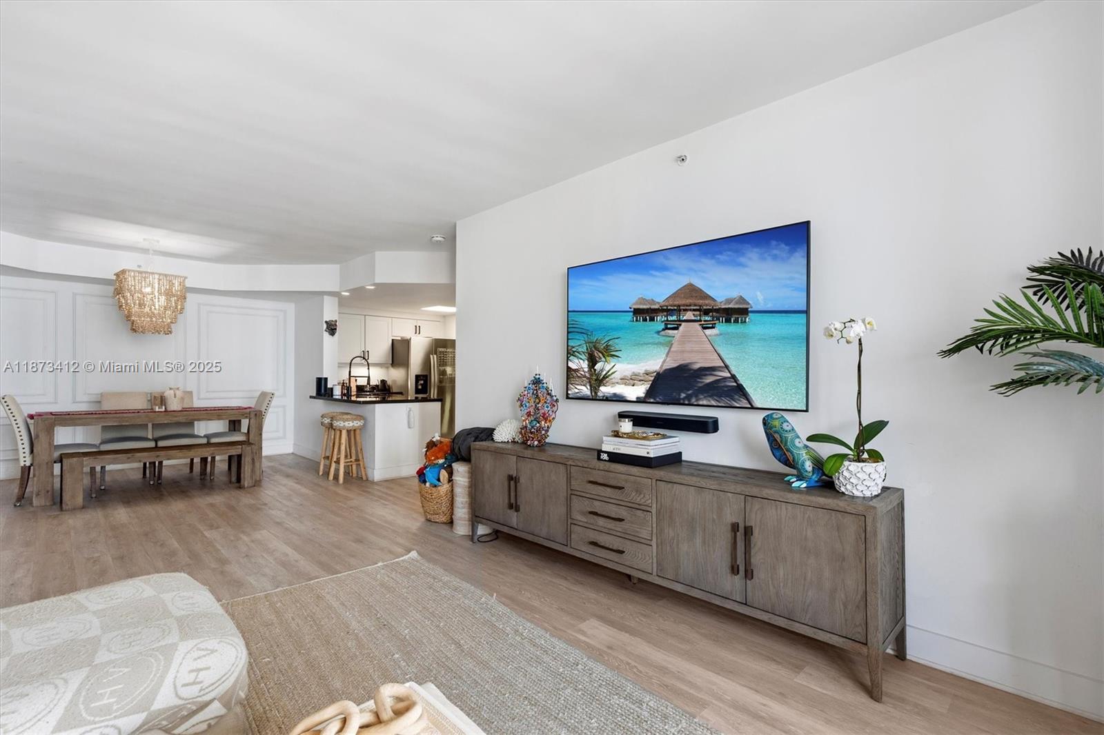 COURVOISIER COURTS CONDO - Residential