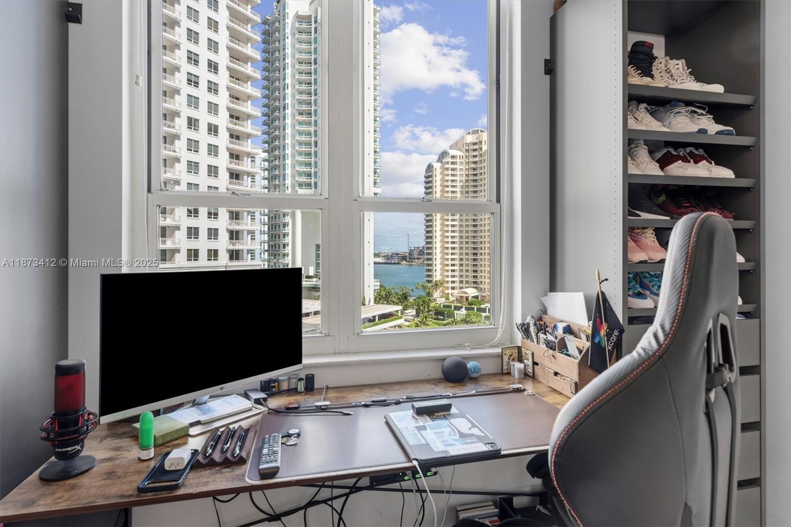 COURVOISIER COURTS CONDO - Residential