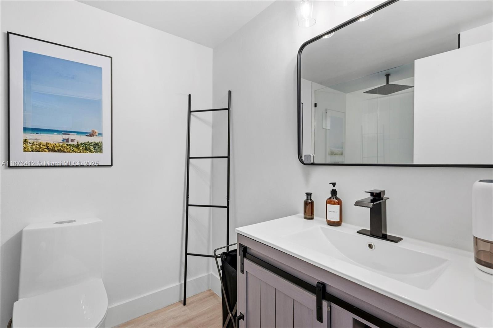 COURVOISIER COURTS CONDO - Residential