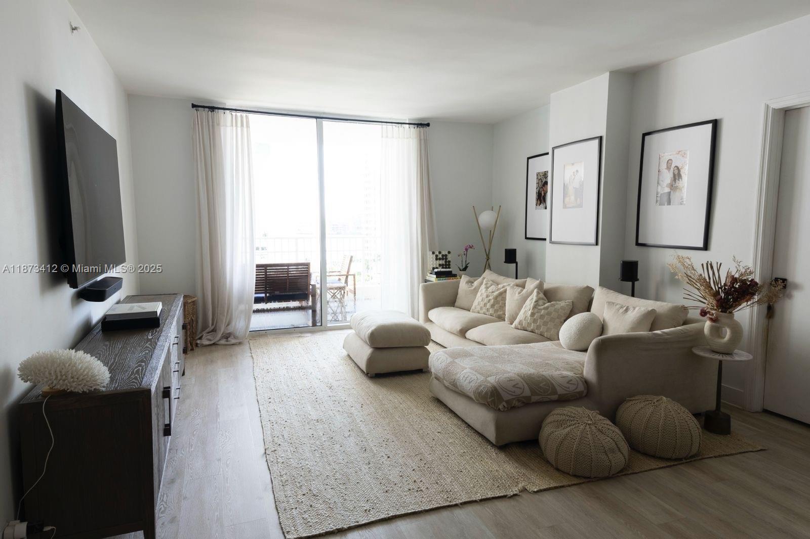 Best available large 2 bedrooms, 2 1/2 baths.
Renovated bathrooms, new appliance, new A/C.
Easy to show
