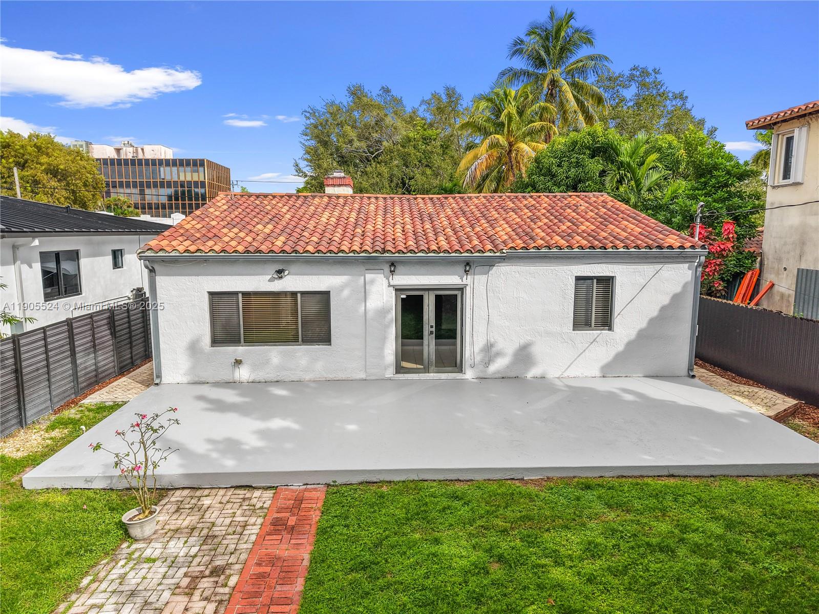 NEW SHENANDOAH - Residential Lease