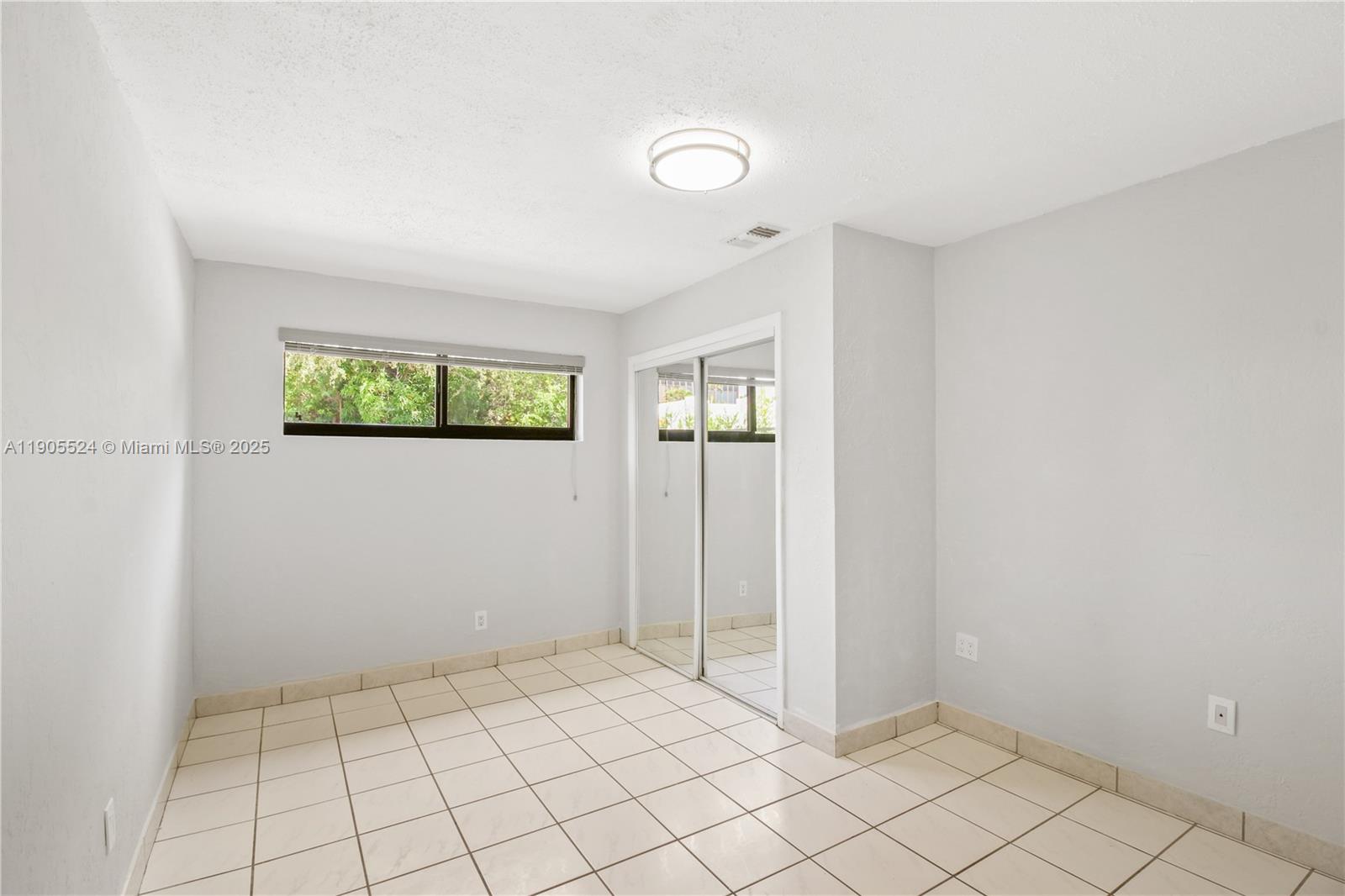 NEW SHENANDOAH - Residential Lease