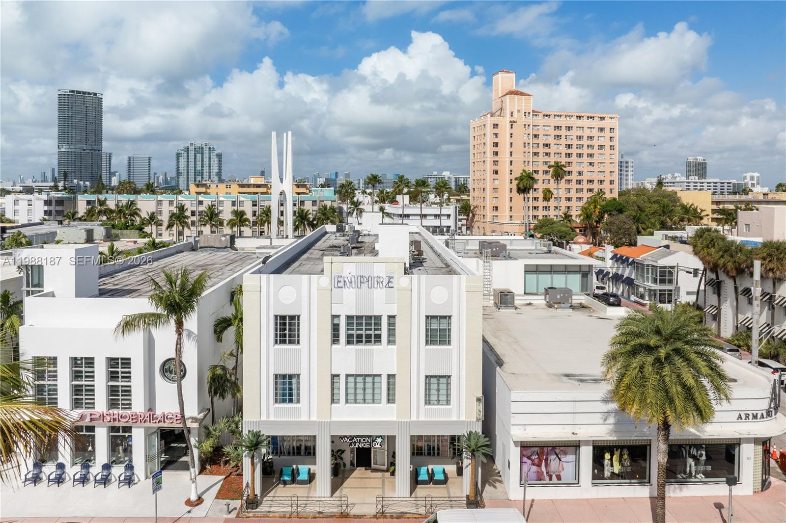 THE EMPIRE CONDO - Residential