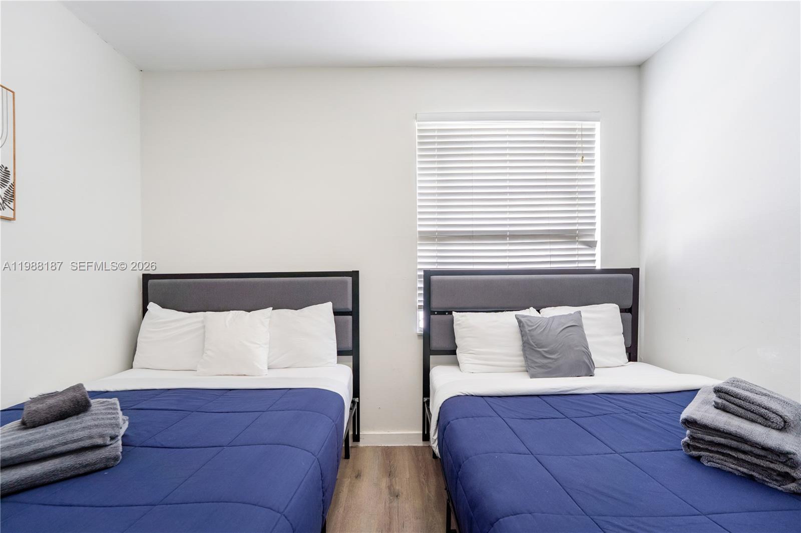 THE EMPIRE CONDO - Residential
