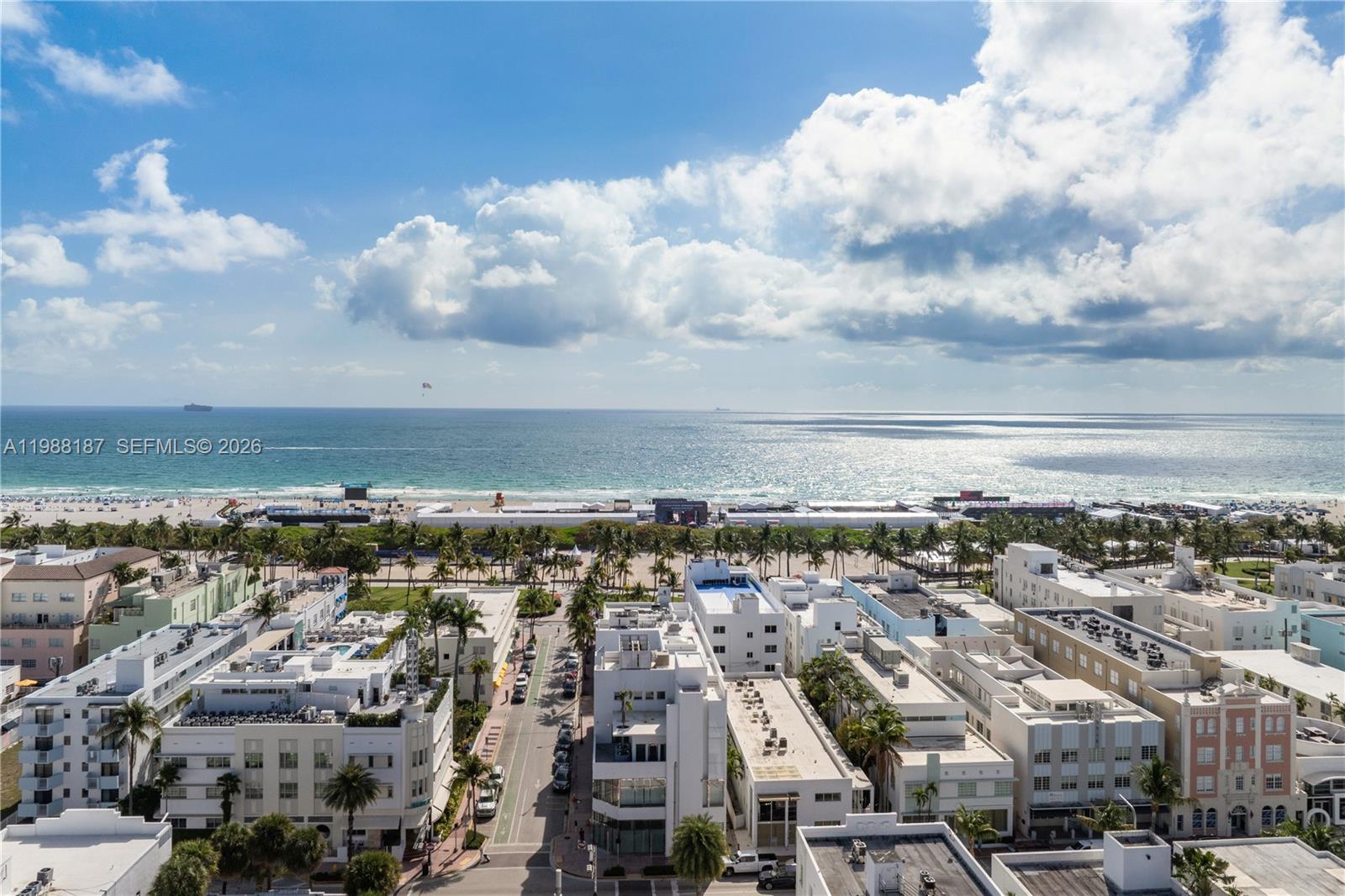 THE EMPIRE CONDO - Residential
