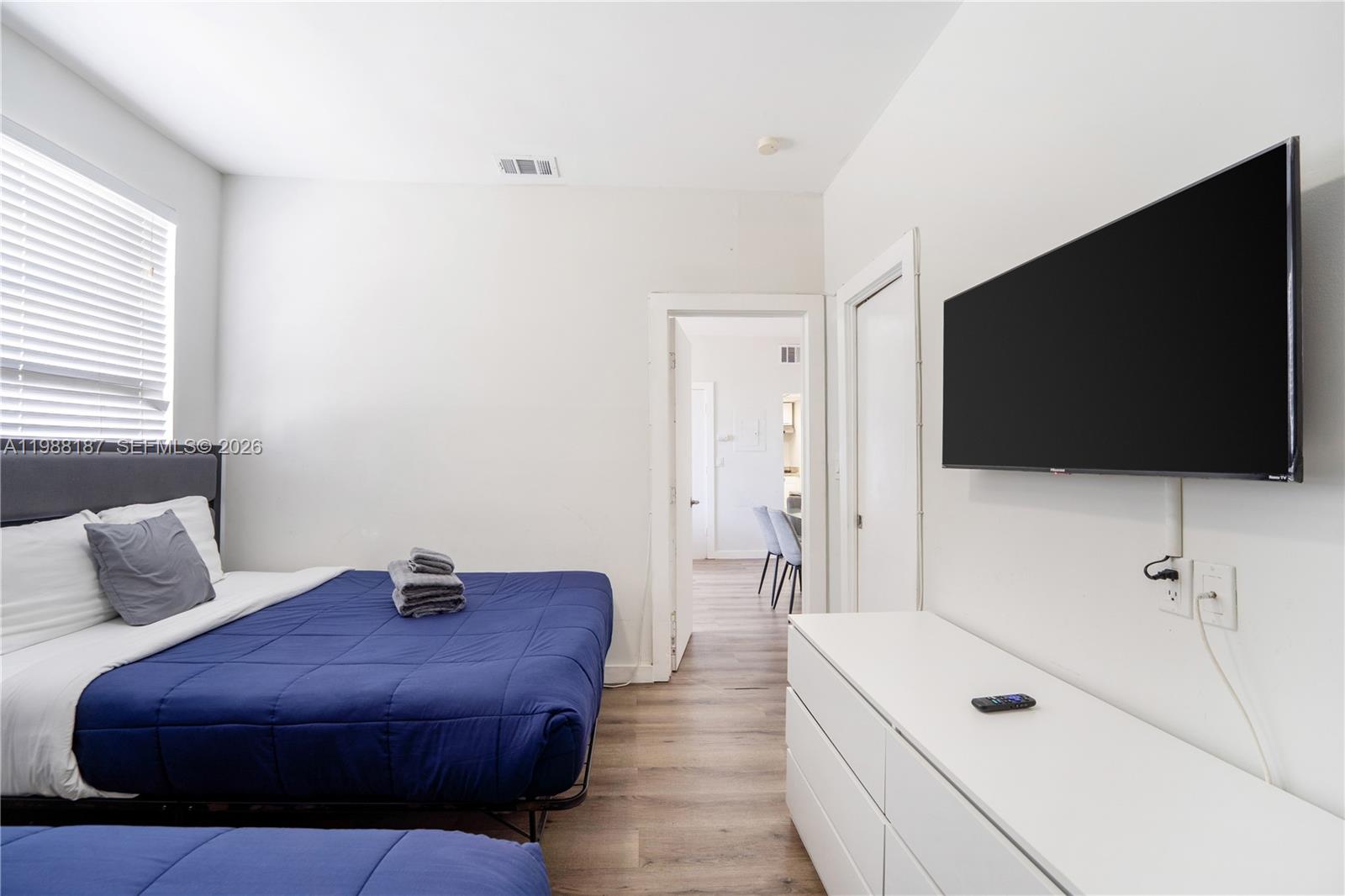 THE EMPIRE CONDO - Residential