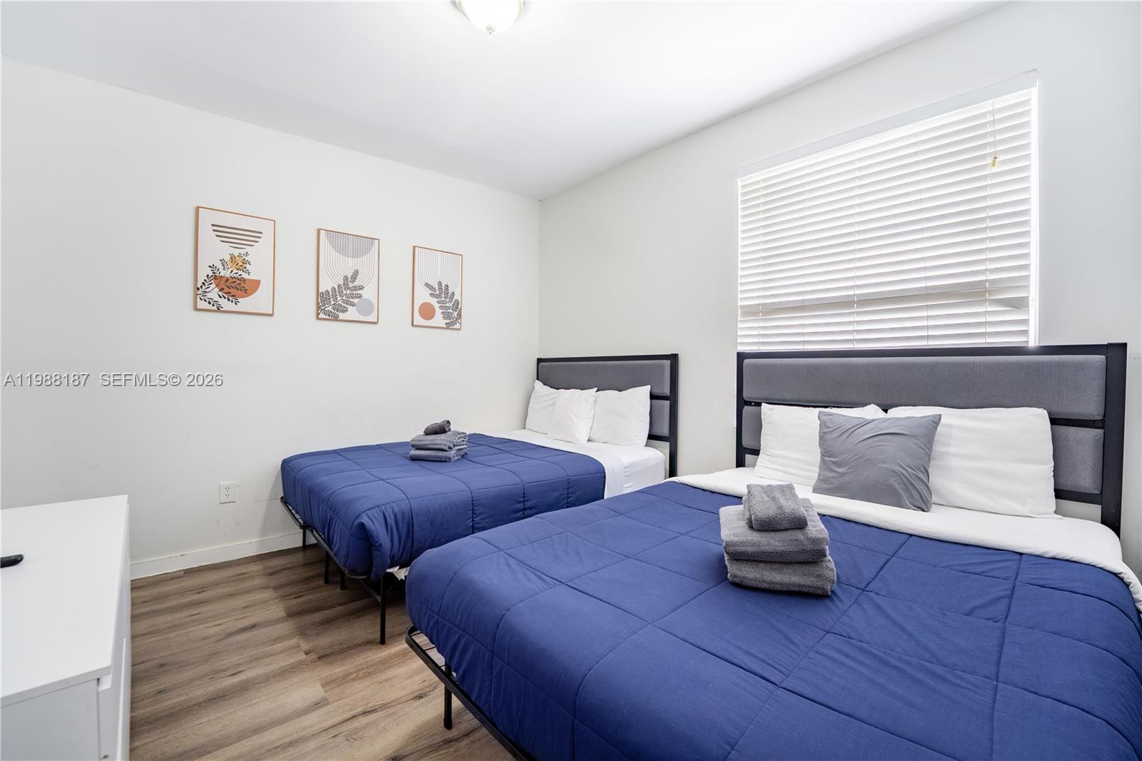 THE EMPIRE CONDO - Residential