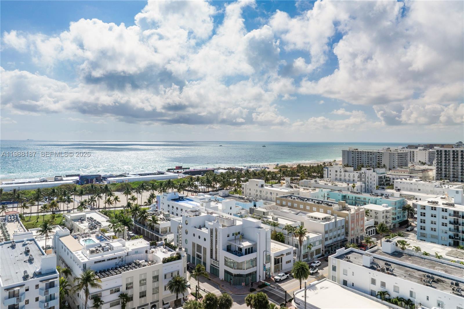 THE EMPIRE CONDO - Residential