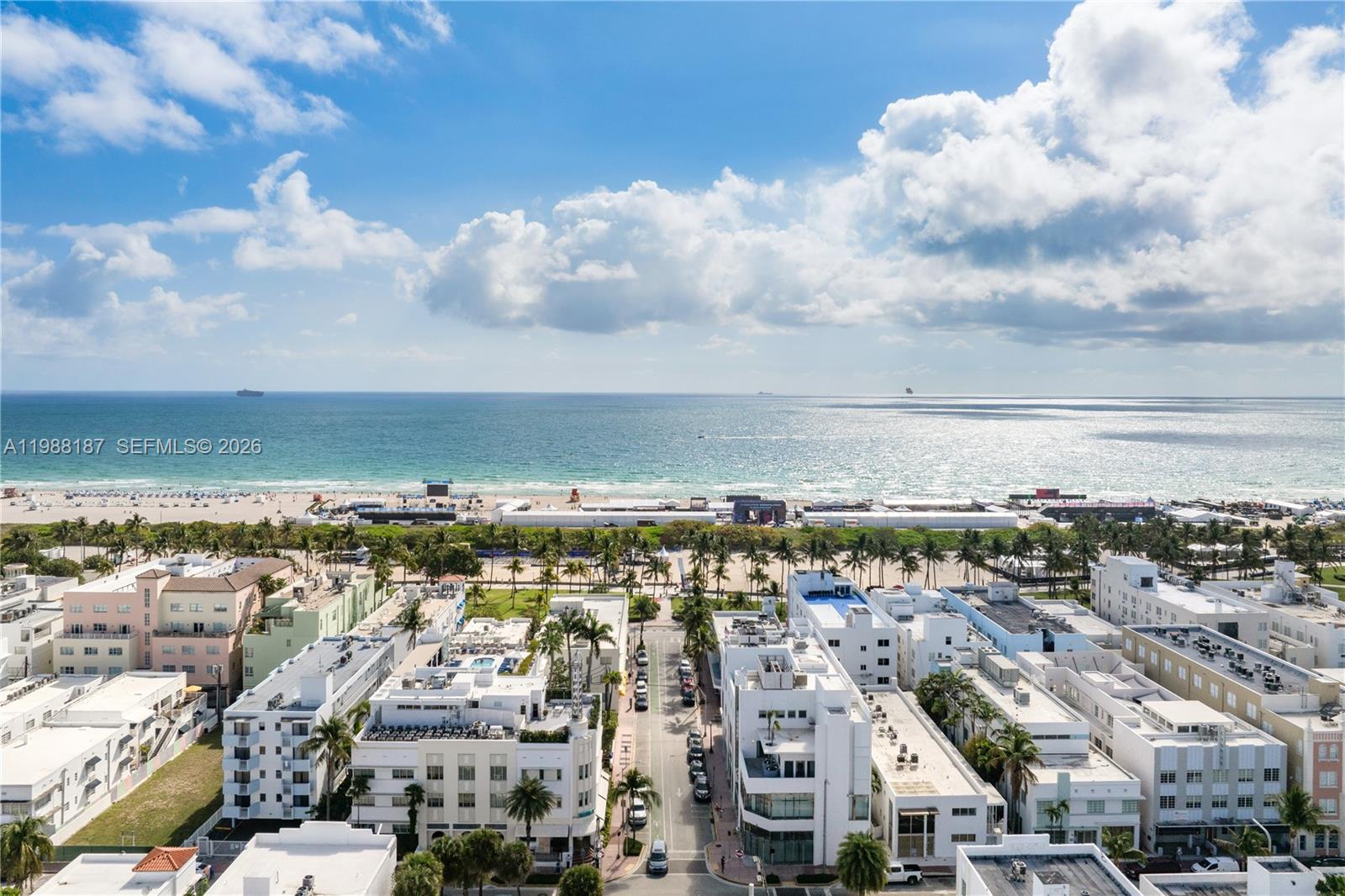 THE EMPIRE CONDO - Residential