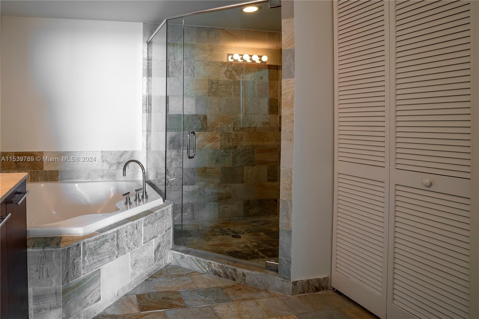 TAO SAWGRASS CONDOMINIUM - Residential Lease