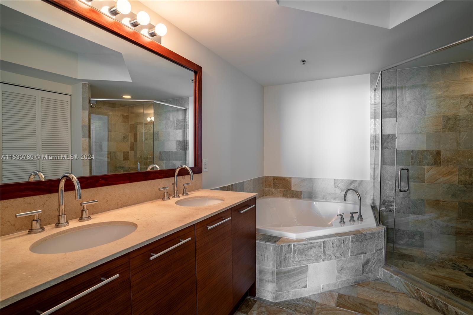 TAO SAWGRASS CONDOMINIUM - Residential Lease