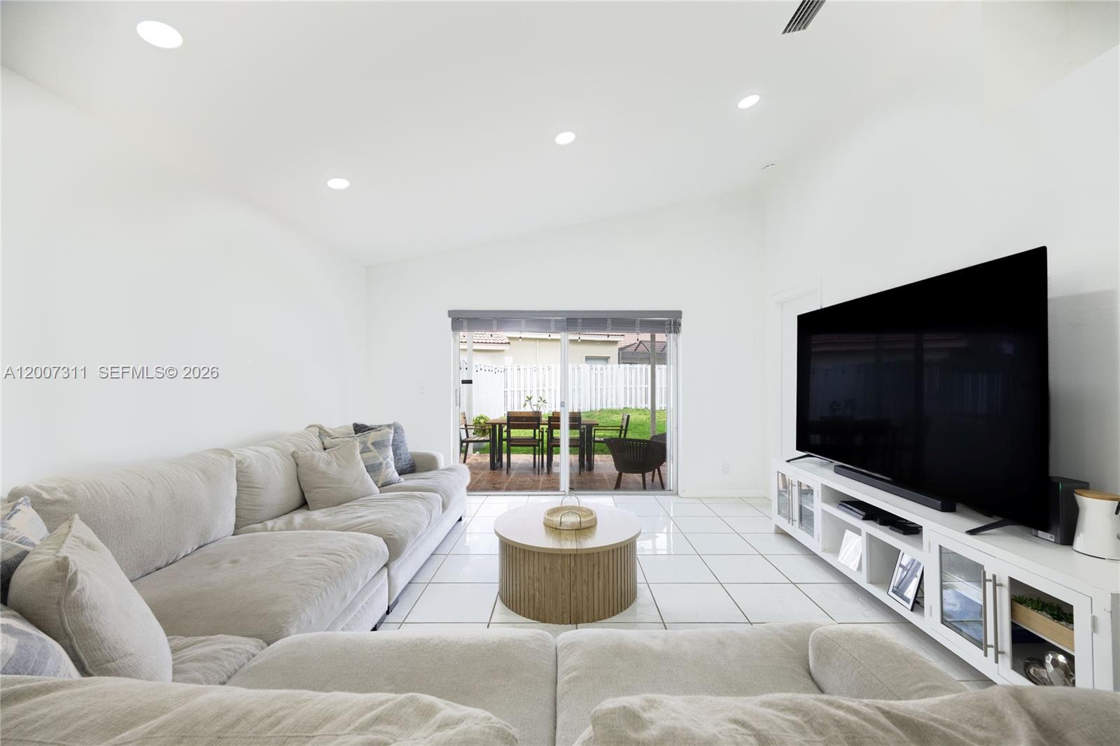 SILVER LAKES PHASE III - Residential