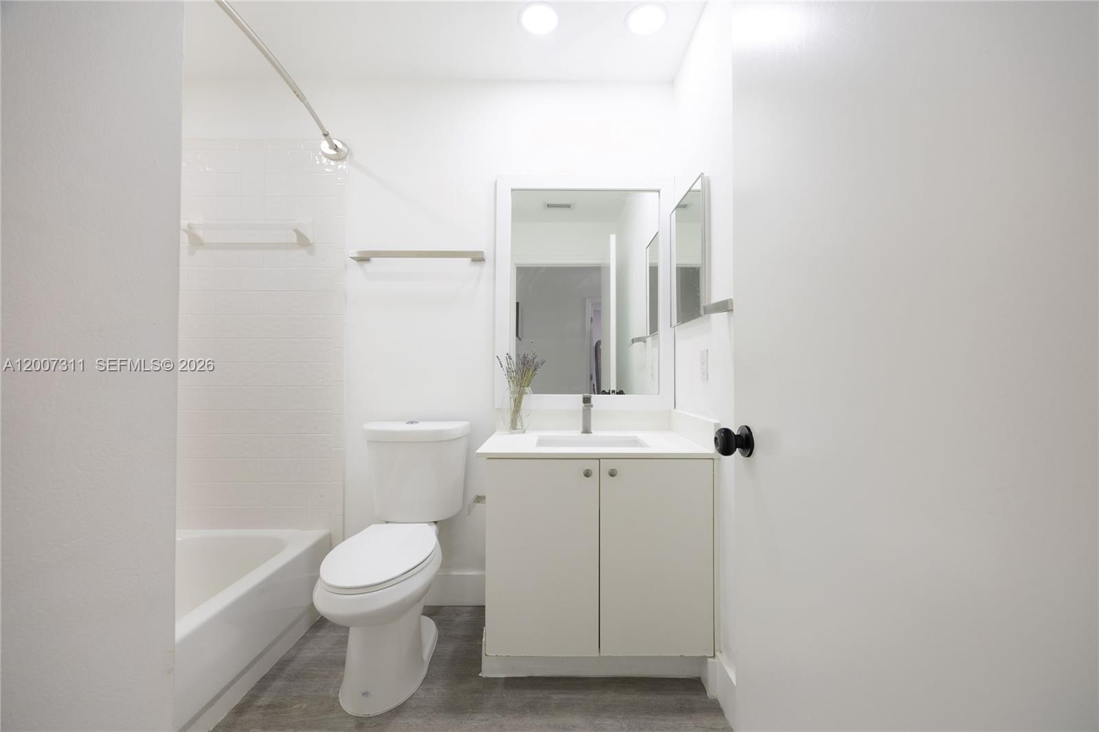 SILVER LAKES PHASE III - Residential