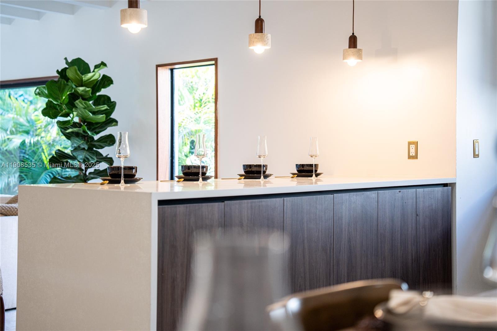 BRICKELL ESTATES - Residential