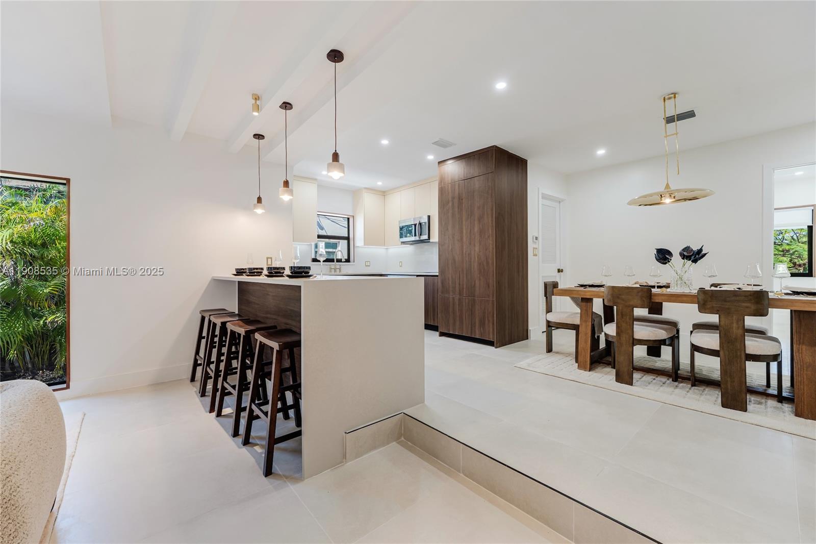 BRICKELL ESTATES - Residential