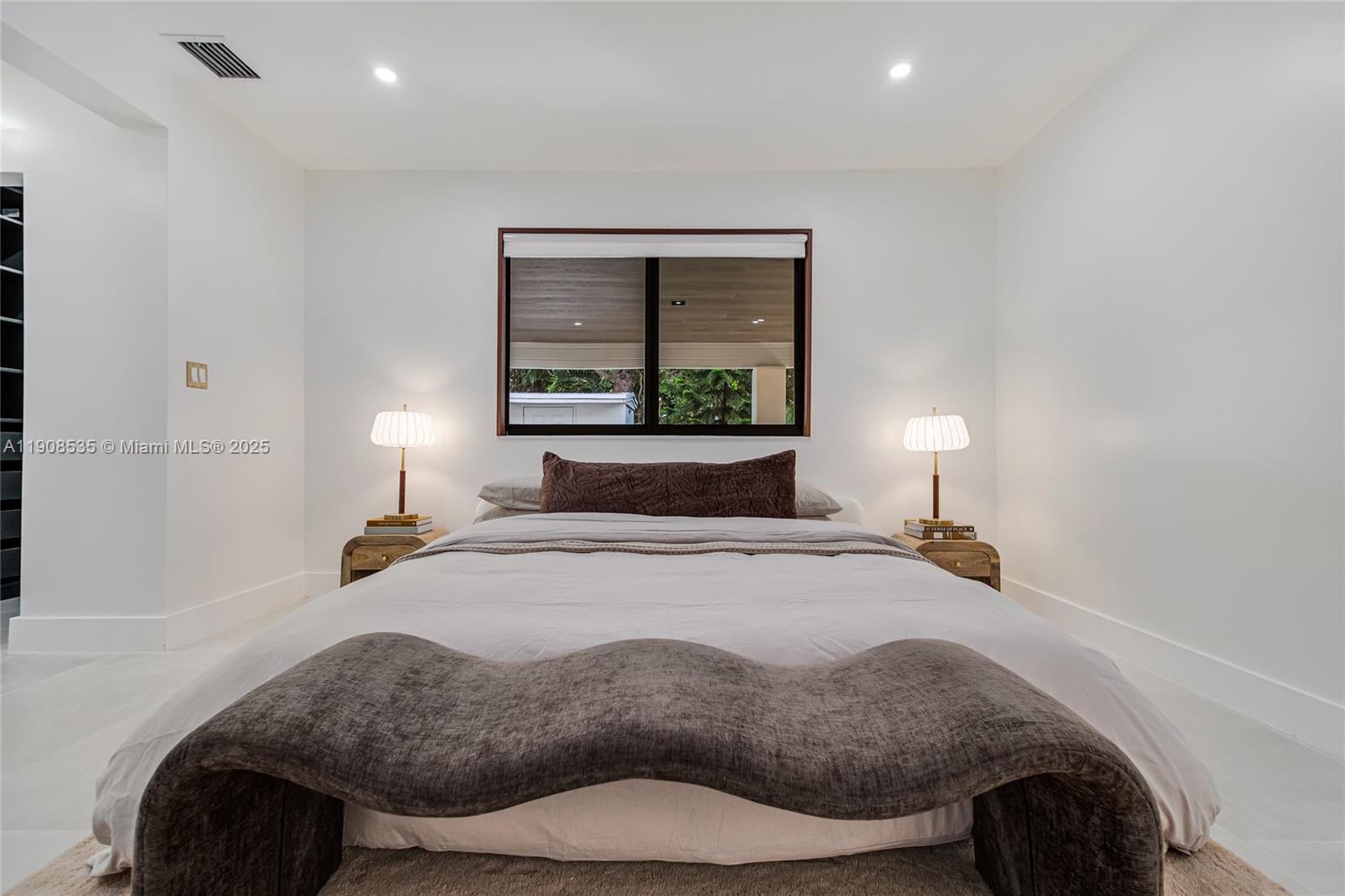 BRICKELL ESTATES - Residential