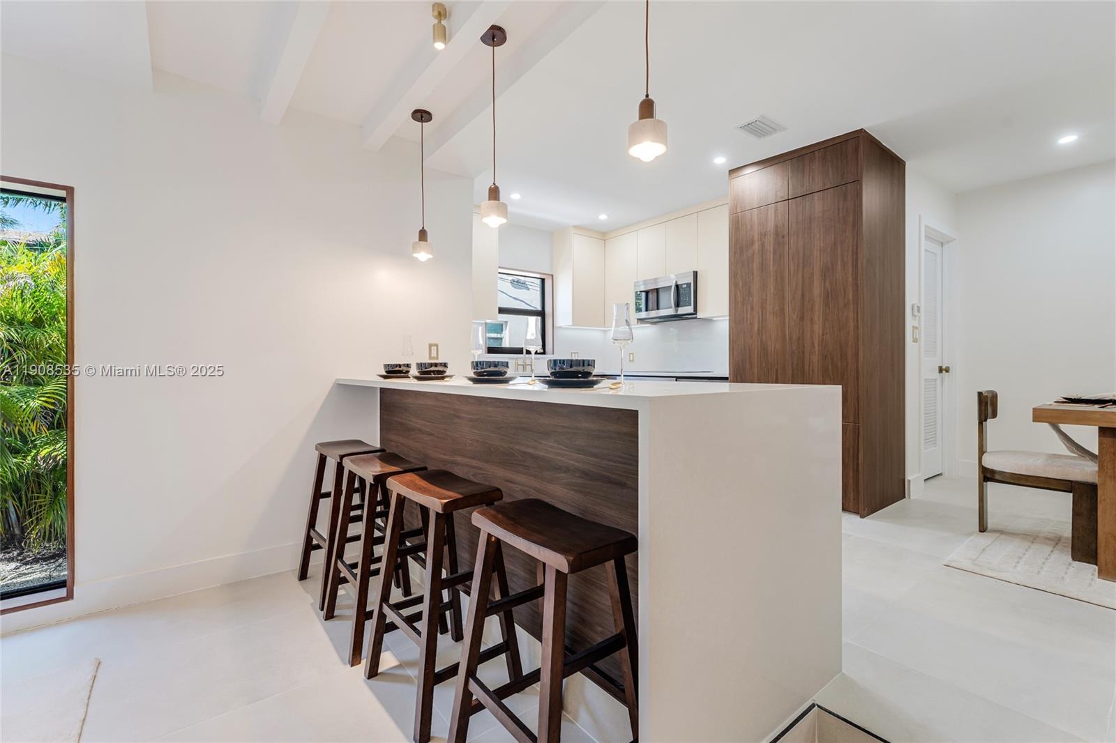 BRICKELL ESTATES - Residential