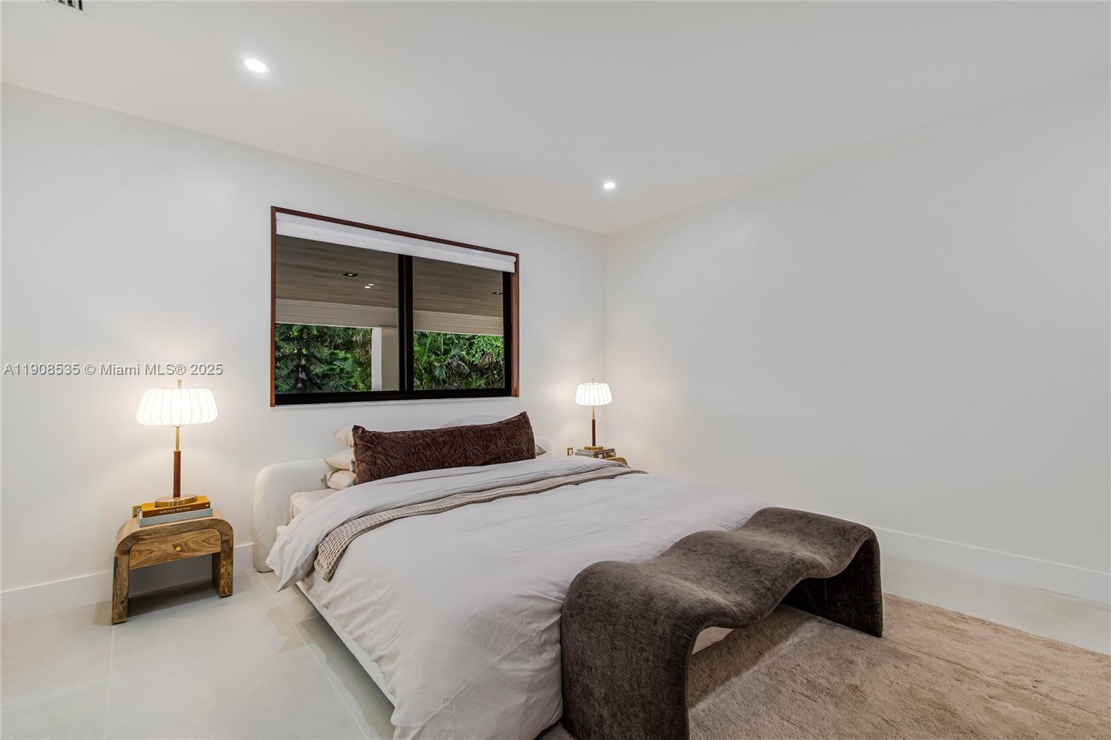 BRICKELL ESTATES - Residential