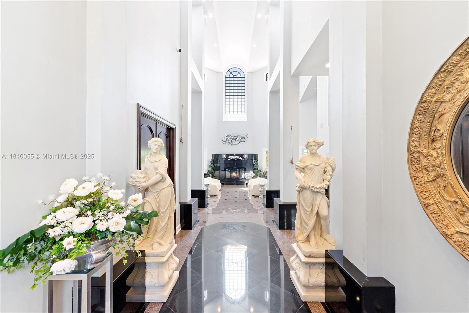 EAGLE TRACE - Residential