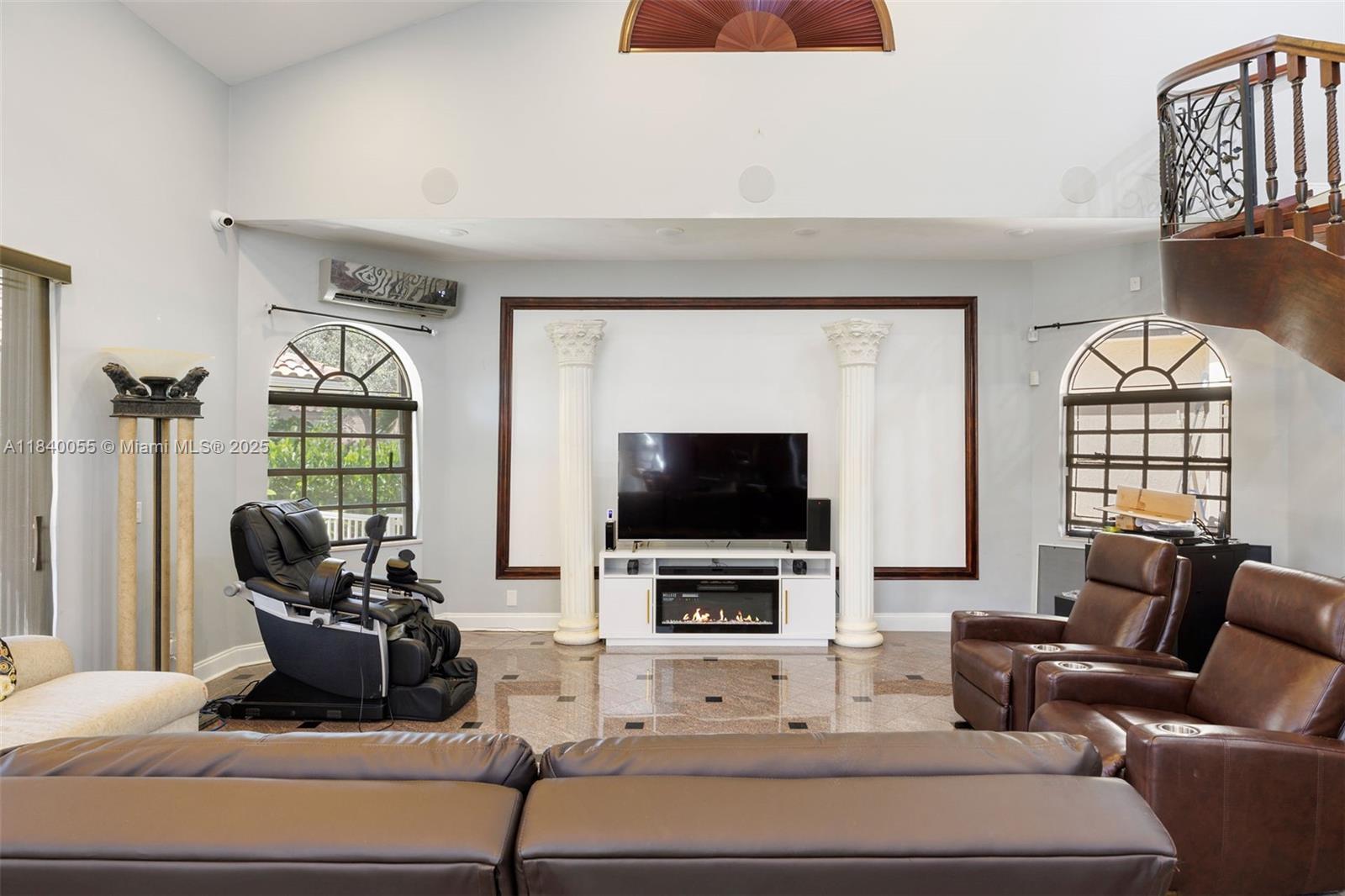 EAGLE TRACE - Residential