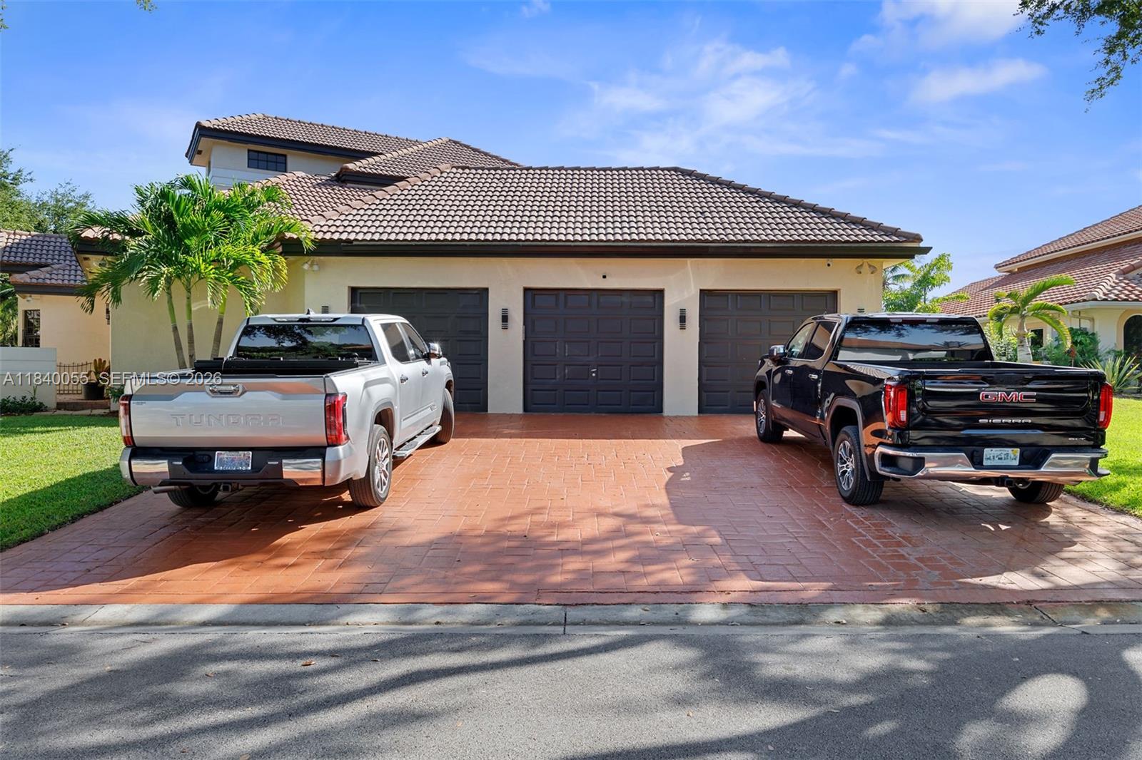 EAGLE TRACE - Residential