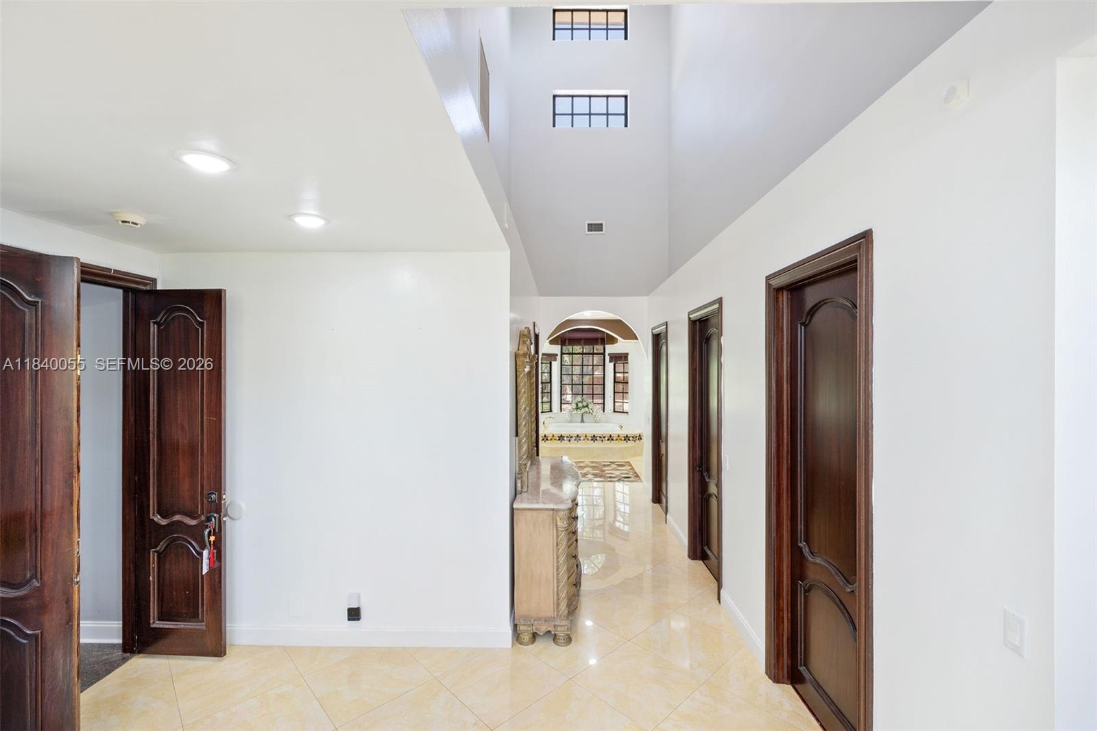 EAGLE TRACE - Residential