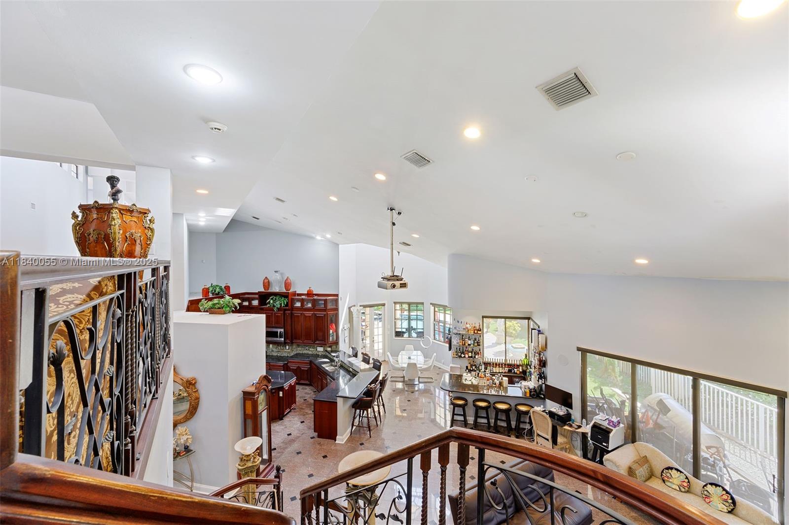 EAGLE TRACE - Residential