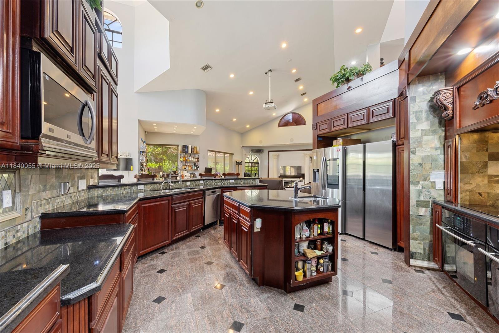 EAGLE TRACE - Residential