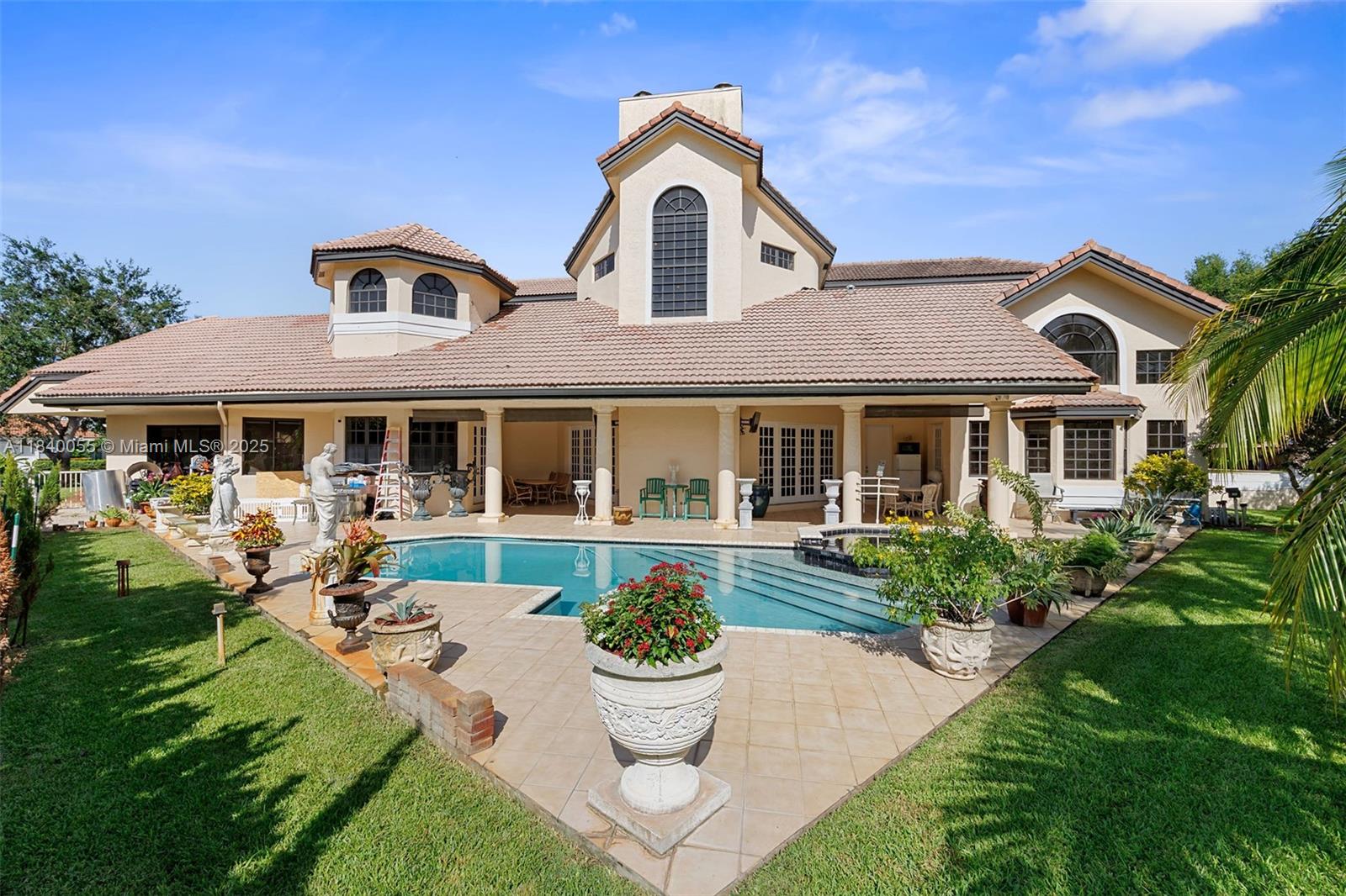 EAGLE TRACE - Residential