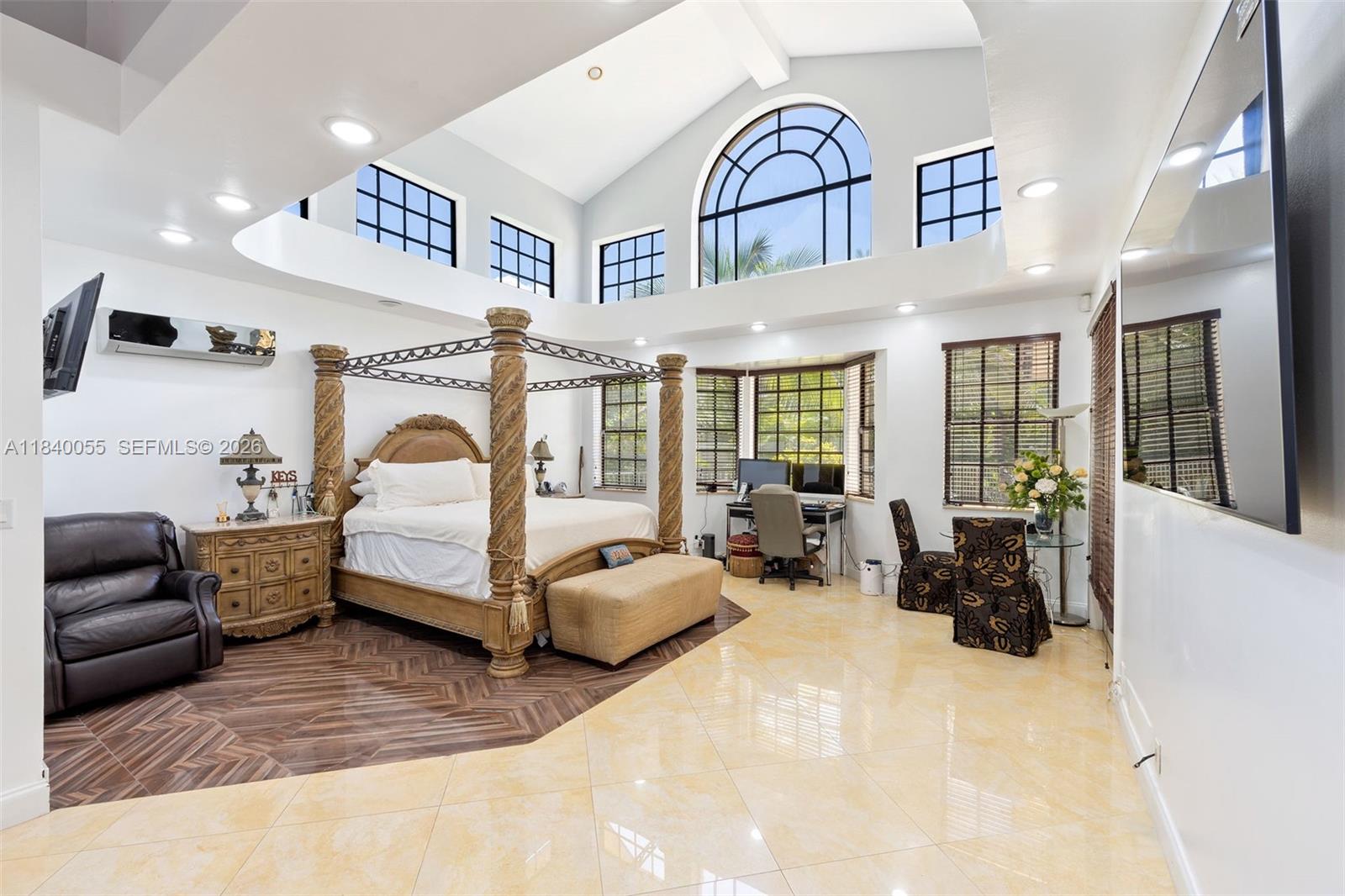EAGLE TRACE - Residential