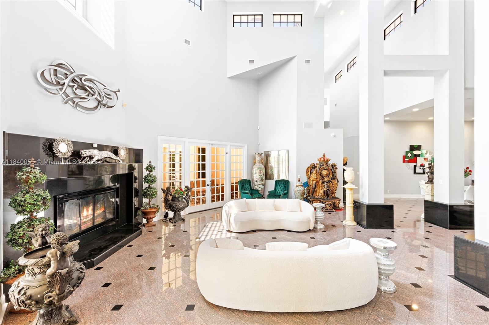 EAGLE TRACE - Residential