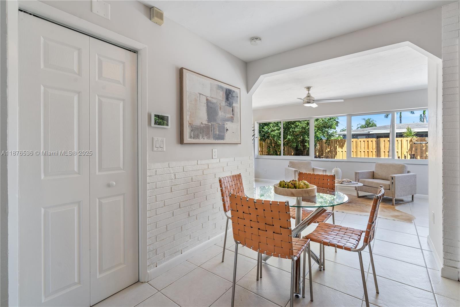 NORTH ANDREWS GARDENS FIR - Residential