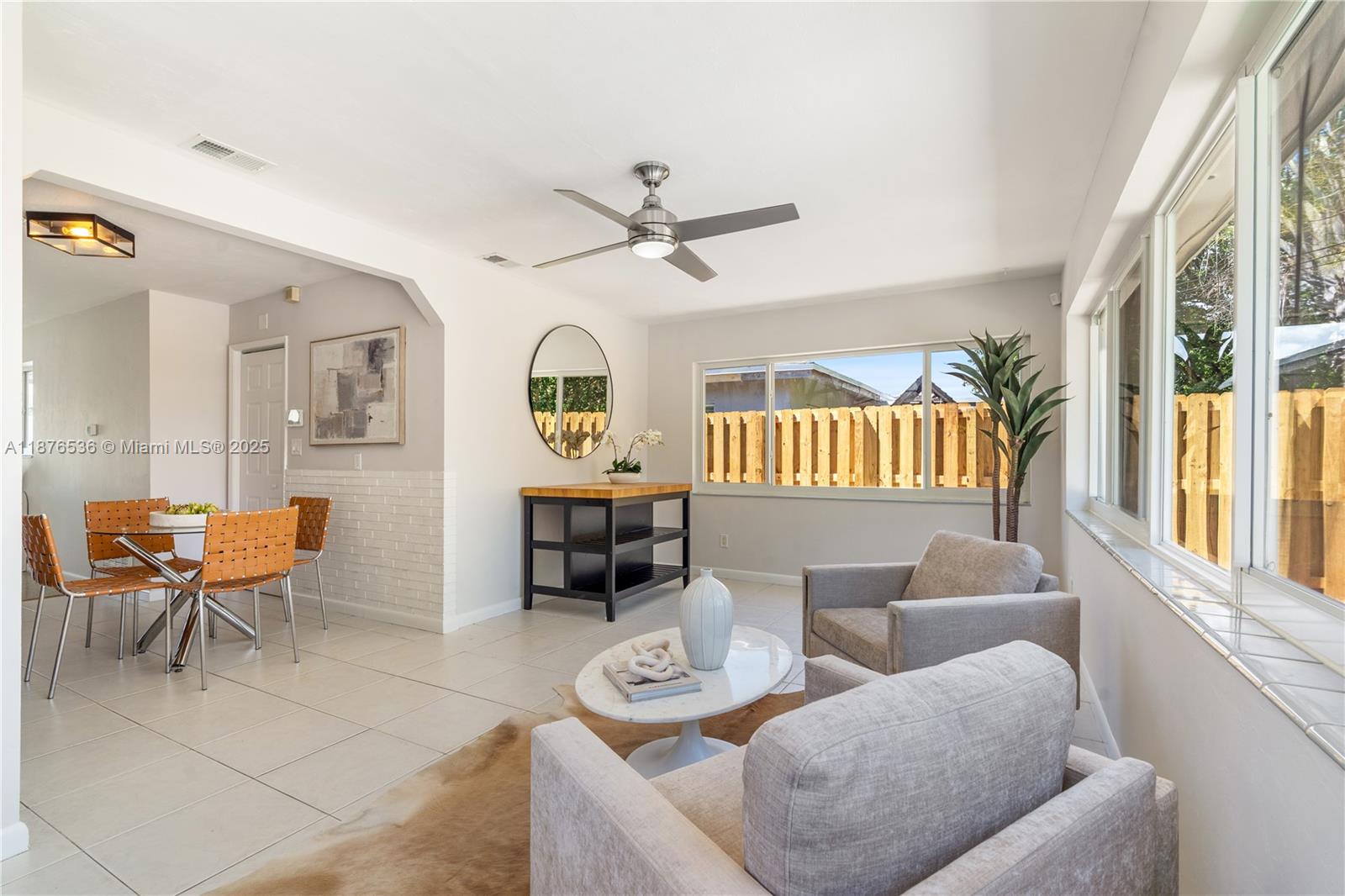 NORTH ANDREWS GARDENS FIR - Residential