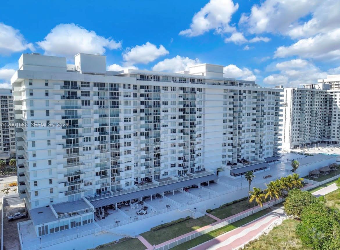 THE PAVILION CONDO - Residential