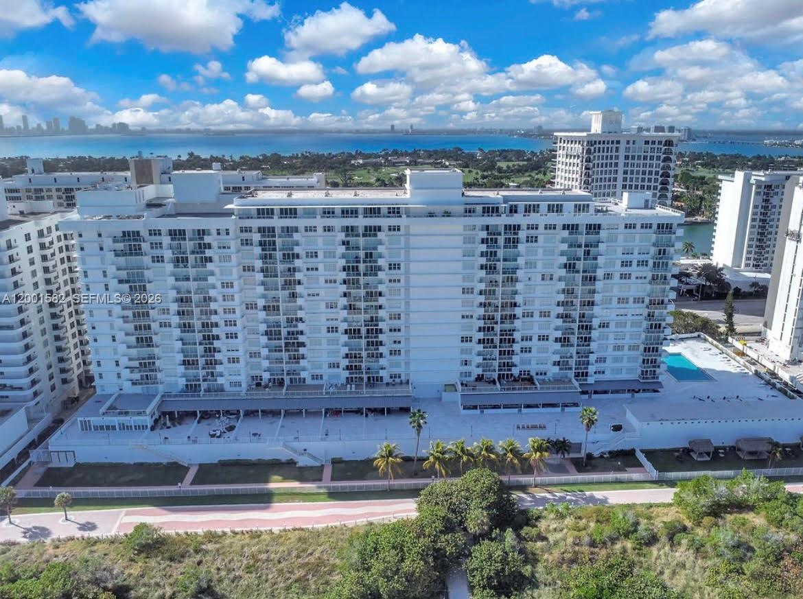 THE PAVILION CONDO - Residential