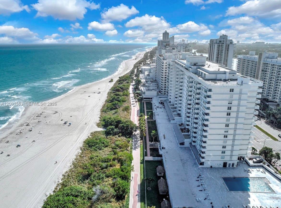 THE PAVILION CONDO - Residential