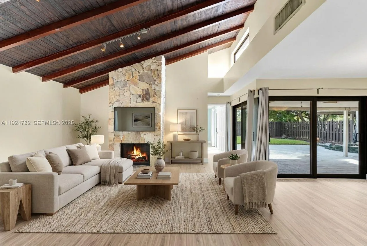 Miami, Florida 33186, United States, 3 Bedrooms Bedrooms, ,2 BathroomsBathrooms,Residential,Active,251382