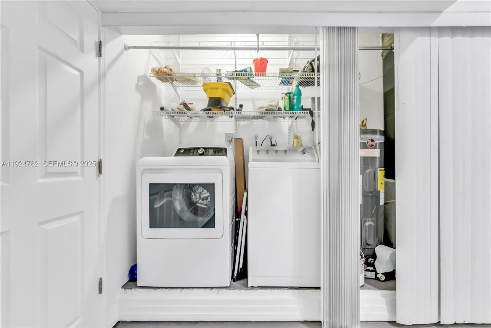 Miami, Florida 33186, United States, 3 Bedrooms Bedrooms, ,2 BathroomsBathrooms,Residential,Active,251382