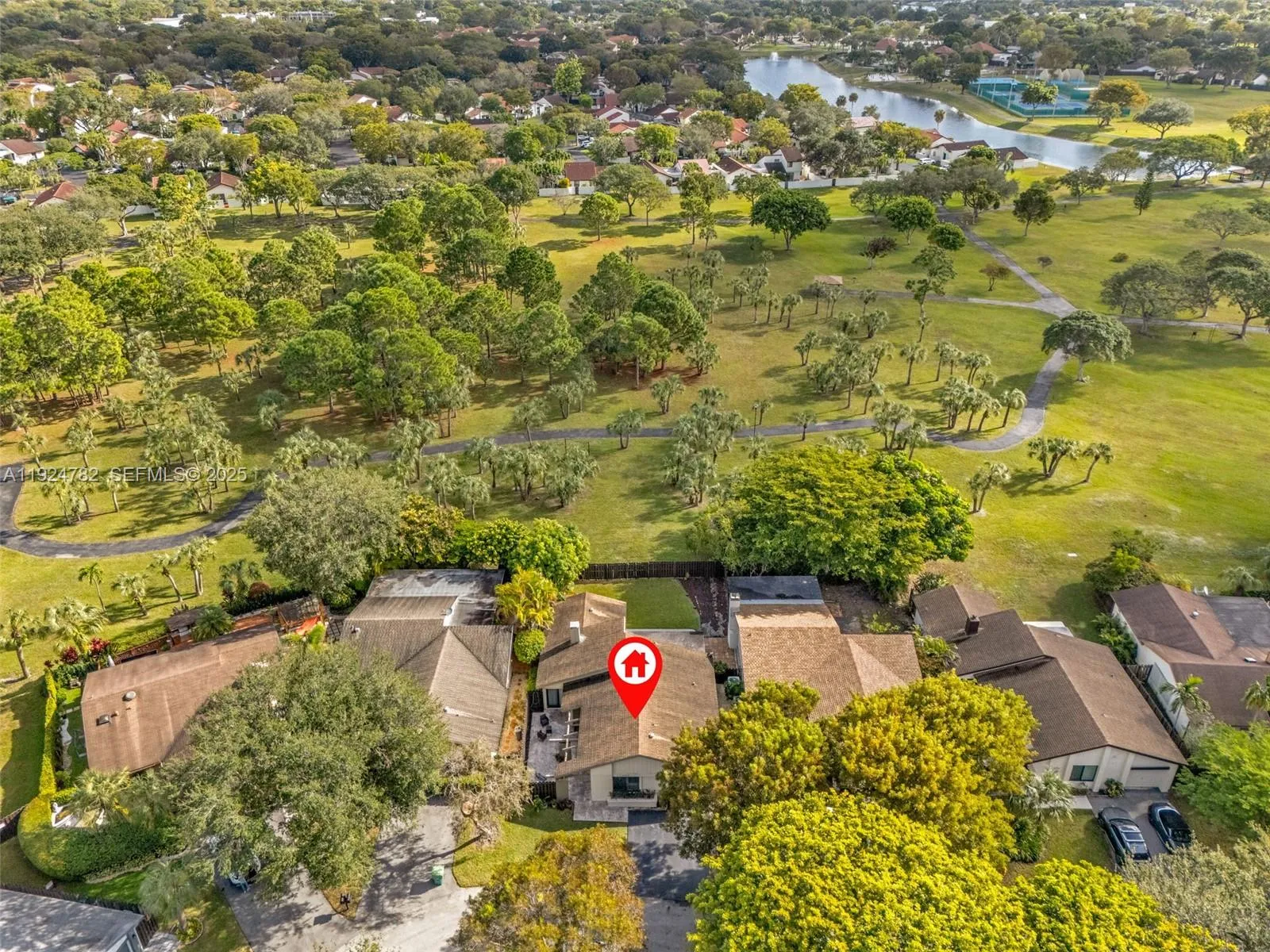 Miami, Florida 33186, United States, 3 Bedrooms Bedrooms, ,2 BathroomsBathrooms,Residential,Active,251382