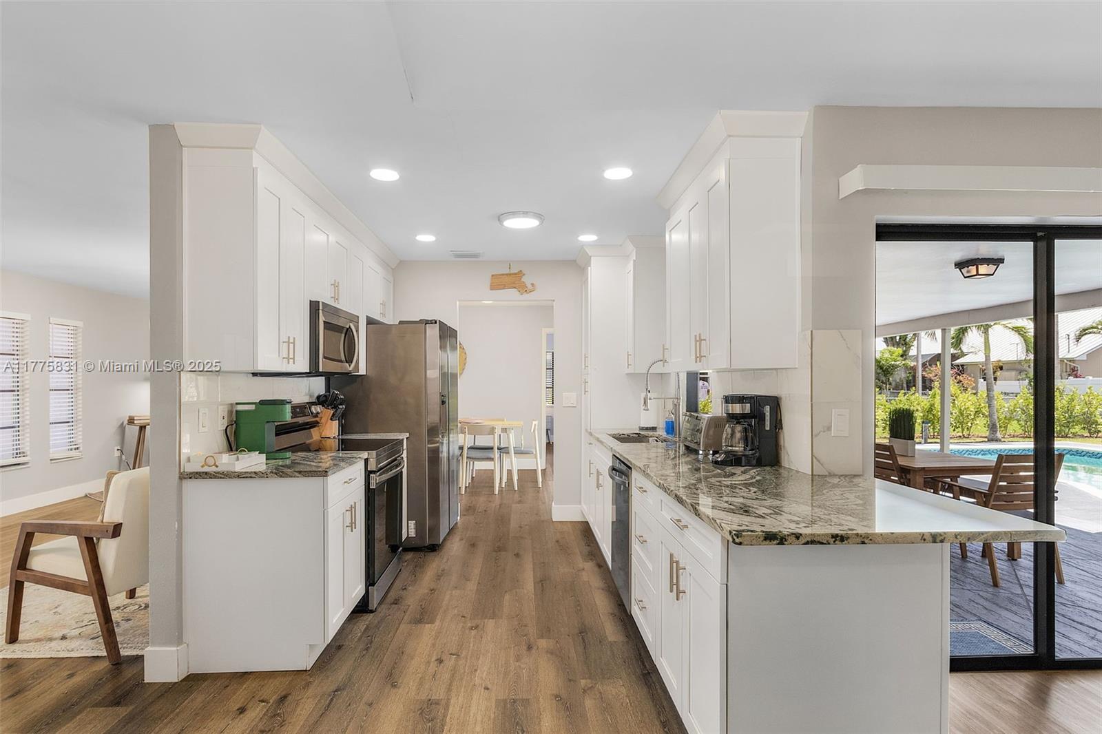 CAPE CORAL UNIT 64 (031040 - Residential