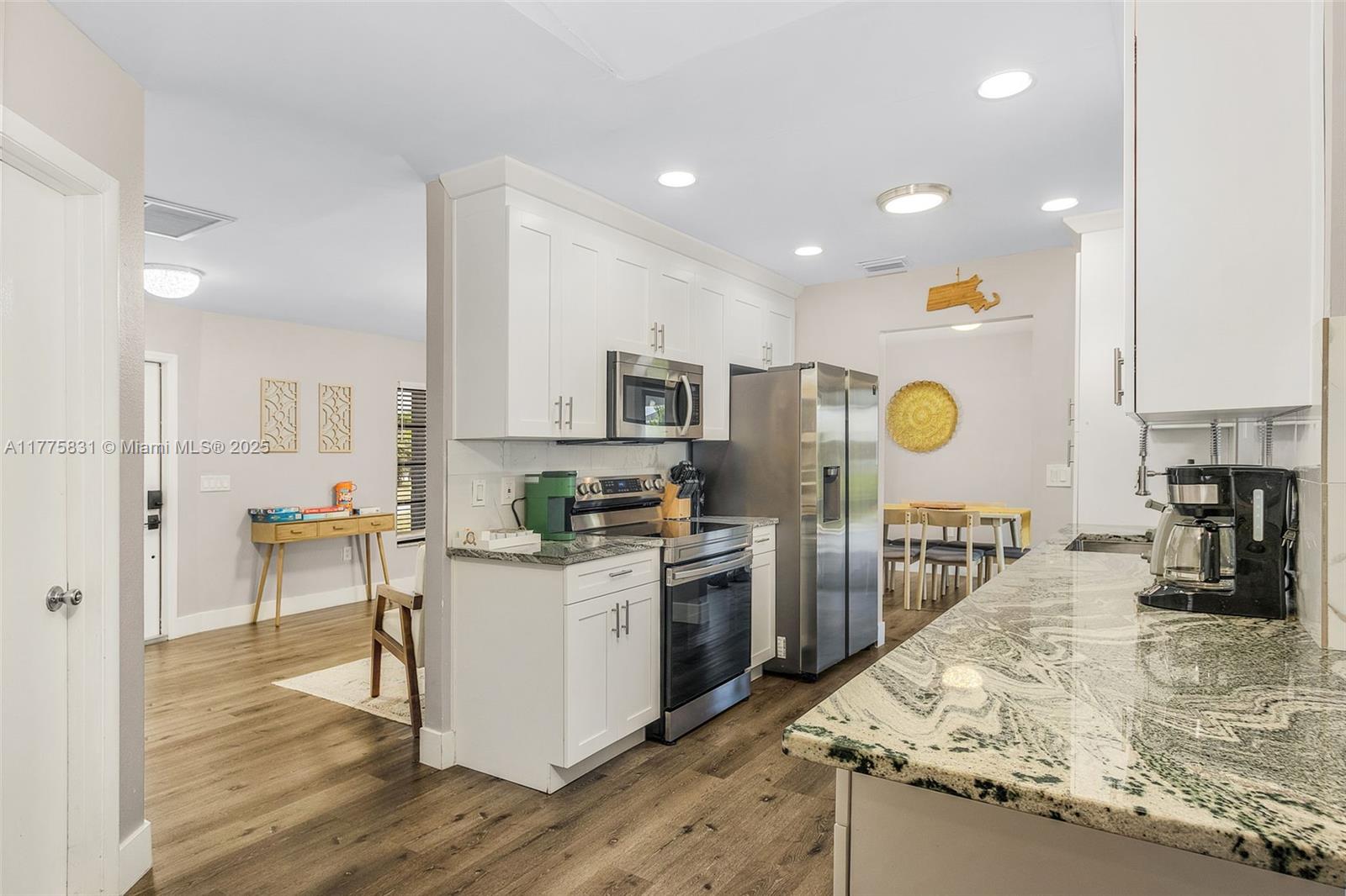 CAPE CORAL UNIT 64 (031040 - Residential