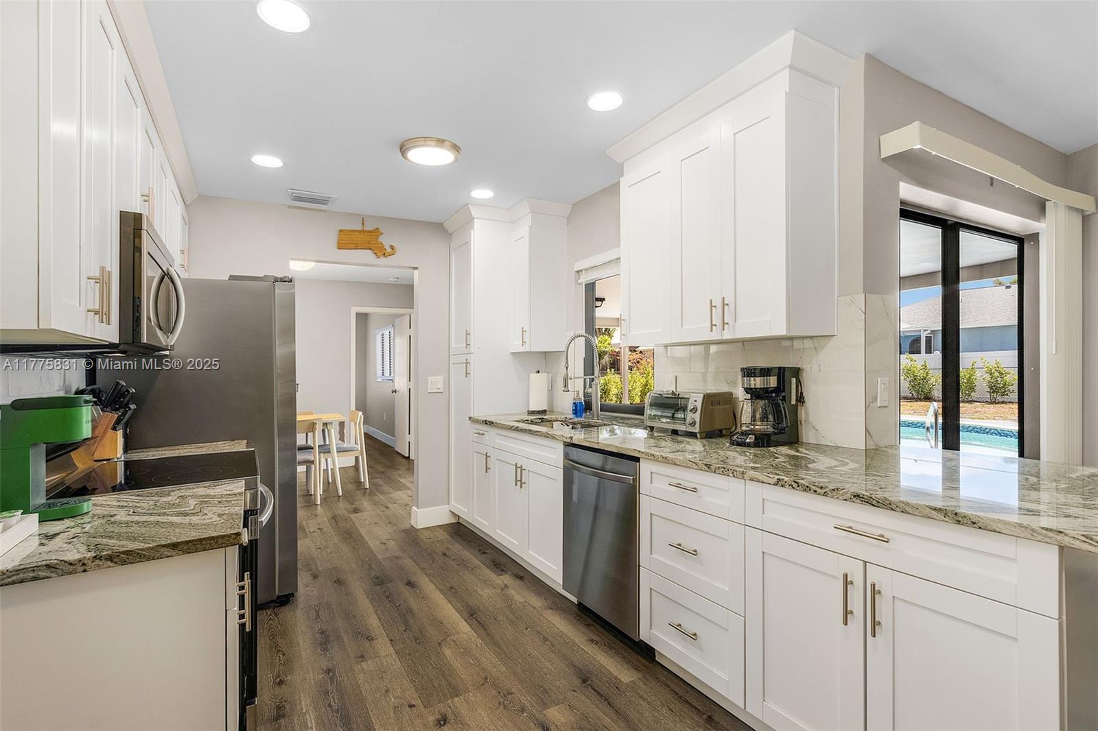 CAPE CORAL UNIT 64 (031040 - Residential