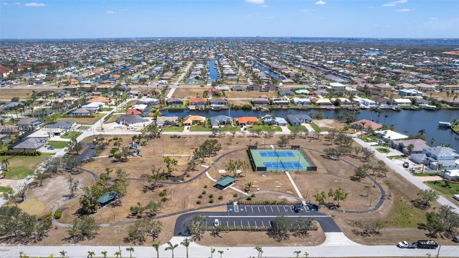 CAPE CORAL UNIT 64 (031040 - Residential