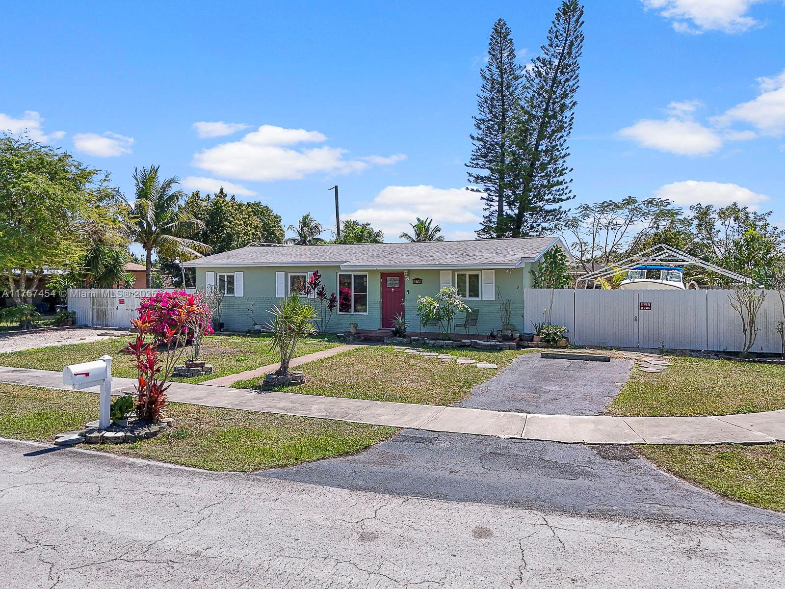 Property for Sale at 18754 Sw 306th Ter, Homestead, Miami-Dade County, Florida - Bedrooms: 4 
Bathrooms: 2  - $450,000