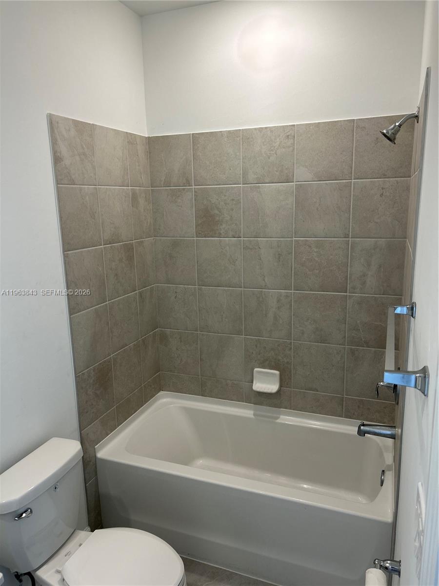 IBIS LANDING - Residential