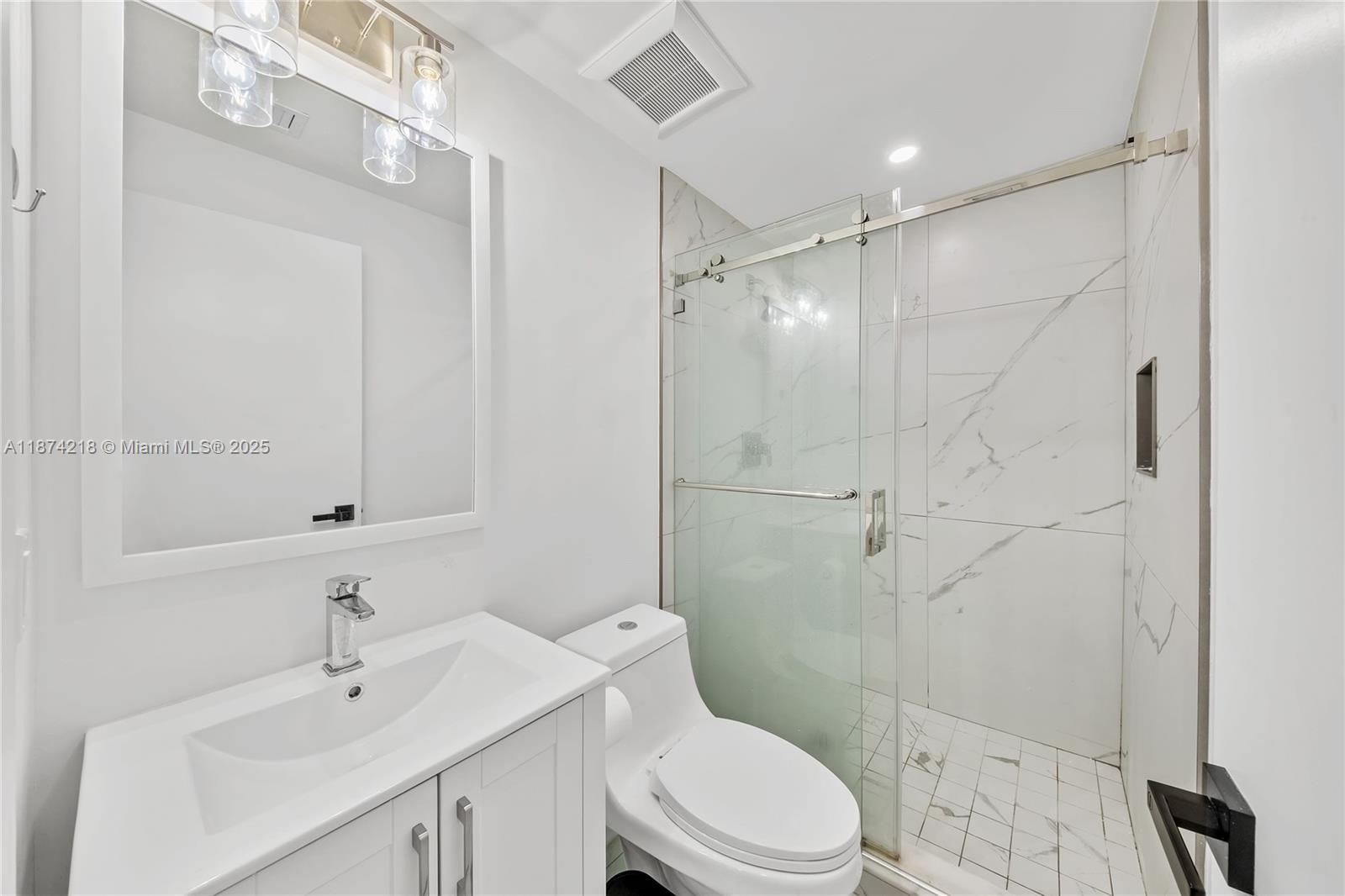 SUNILAND TERRACE - Residential Lease